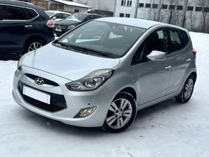 Hyundai IX20 1.4 Premium blue 2011