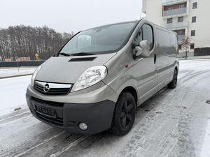 Opel Vivaro 2012