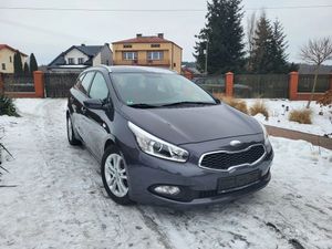 Kia Ceed II 1.4 Comfort + 2013