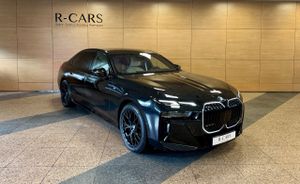 BMW 7 Series G70 2025