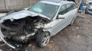 Mercedes-Benz E W212/W207 220 BlueTEC 9G-TRONIC 2015