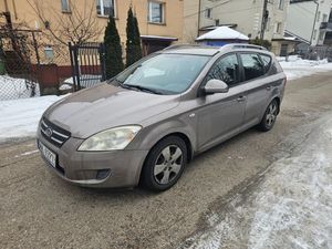 Kia Ceed I 1.6 Crdi Comfort + 2007