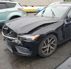 Volvo S60 III T5 Momentum Pro 2020