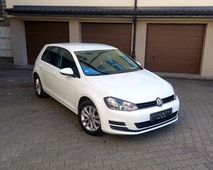 Volkswagen Golf VII 1.6 TDI BlueMotion Technology Allstar 2016