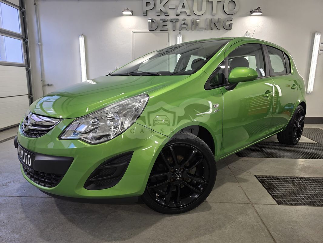 Opel Corsa D 1.4 16V Navi 2013