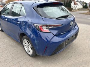 Toyota Corolla Seria E16 2019