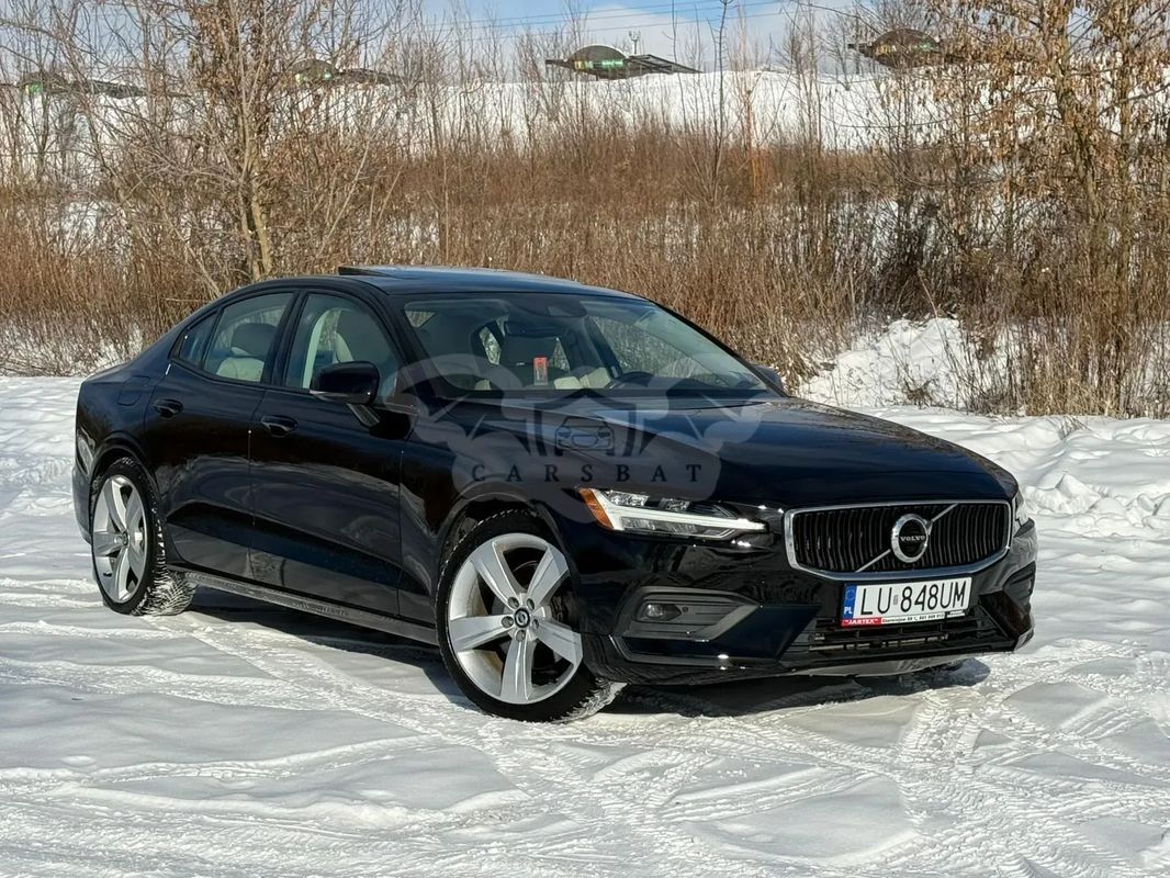 Volvo S60 III T5 Momentum Pro 2020