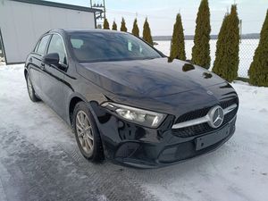 Mercedes-Benz A W177 180 7G-DCT Progressive 2018