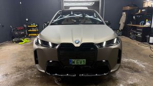 BMW iX M60 111.5kWh Signature 2024