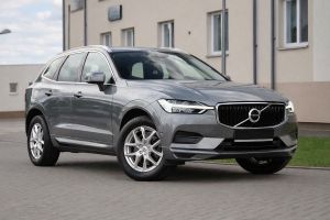 Volvo XC60 II D3 Momentum Pro 2018