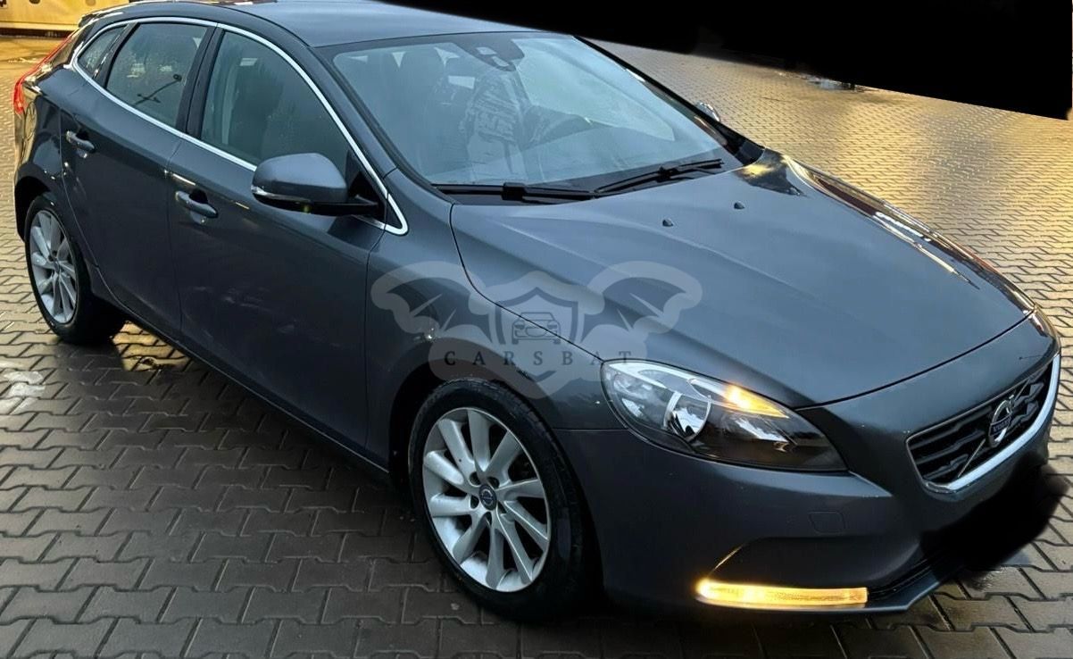 Volvo V40 II D2 2014