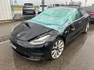 Tesla Model 3 Langstreckenbatterie Allradantrieb Dual Motor Performance 2019