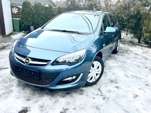 Opel Astra J 1.4 Edition 2013
