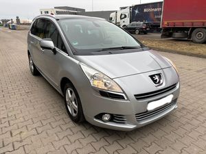 Peugeot 5008 I HDI 150 Business-Line 2012