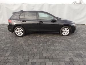 Volkswagen Golf VIII 1.5 TSI OPF Life 2020
