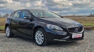 Volvo V40 II T3 Momentum 2015