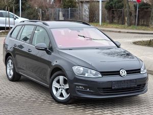 Volkswagen Golf VII 1.6 TDI BlueMotion Technology Comfortline 2013