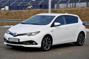 Toyota Auris II 2016