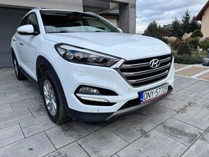 Hyundai Tucson III 2.0 CRDI Comfort 4WD 2015