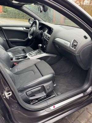 Audi A4 B8 2.0 TDI DPF quattro S tronic S line Sportpaket 2014