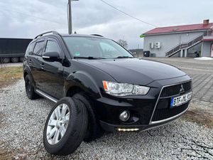 Mitsubishi Outlander II 2.2 DI-D 4WD Invite 2012