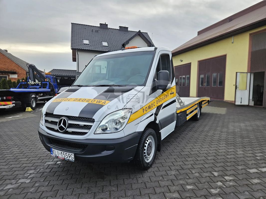 Mercedes-Benz Sprinter 2011
