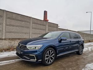 Volkswagen Passat B8 1.4 TSI Plug-In Hybrid GTE DSG 2023