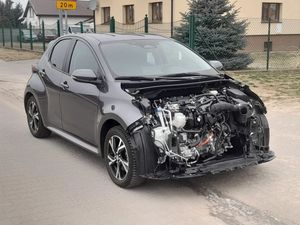 Toyota Yaris IV 2024
