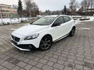 Volvo V40 II 2014