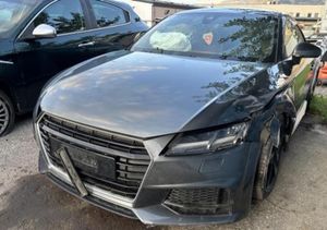 Audi TT 8S 2.0 TFSI quattro S tronic 2014