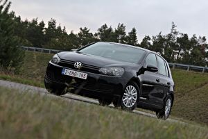 Volkswagen Golf VI 1.6 BlueTDI Comfortline 2011