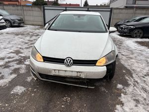 Volkswagen Golf VII 1.6 TDI BlueMotion Technology Comfortline 2013