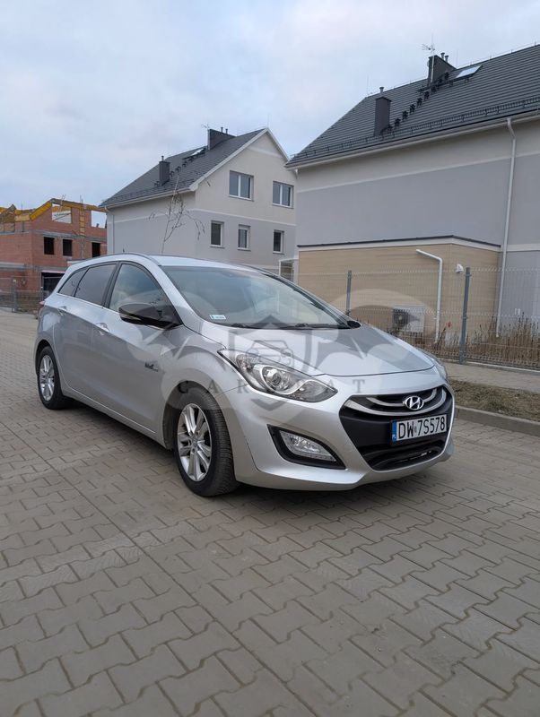 Hyundai i30 II i30cw blue 1.6 CRDi Trend 2015