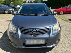 Toyota Avensis III 2.0 D-4D Sol plus+NAVI 2009