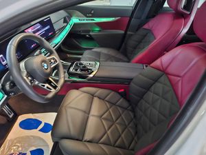 BMW 7 Series G70 2025