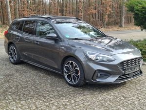 Ford Focus Mk4 2.0 EcoBlue STart-Stopp-System ST-LINE X 2021