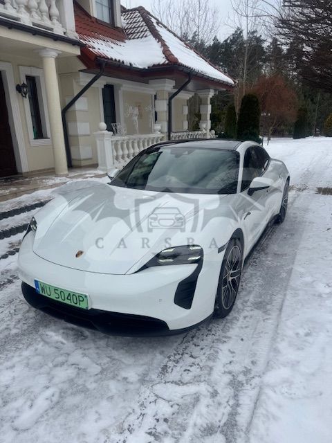 Porsche Taycan 2022