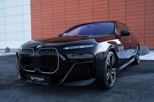 BMW 7 Series G70 740d xDrive mHEV M Sport sport 2024