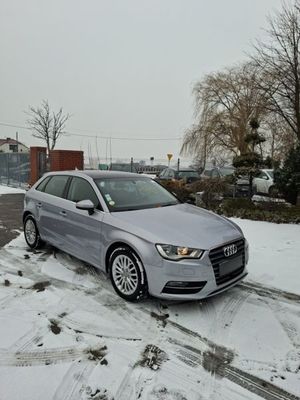 Audi A3 8V 1.6 TDI (clean diesel) S tronic S line Sportpaket 2014