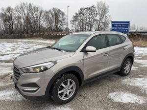 Hyundai Tucson III blue 1.6 GDi 2WD Navi 2018