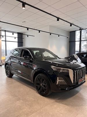 Hongqi HS5 2.0T AWD 2025