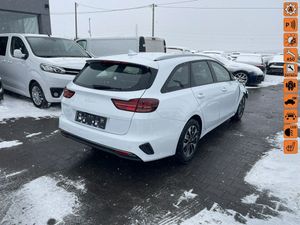 Kia Ceed III 1.5 T-GDI DCT7 OPF Spirit 2025