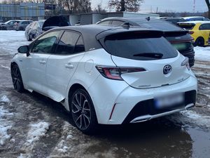 Toyota Corolla Seria E21 2.0 Hybrid GR Sport 2019