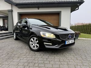 Volvo V60 I D4 Momentum 2015