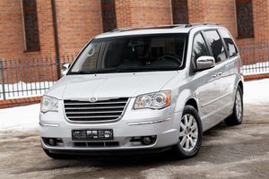 Chrysler Grand Voyager IV 2.8 CRD Limited 2009