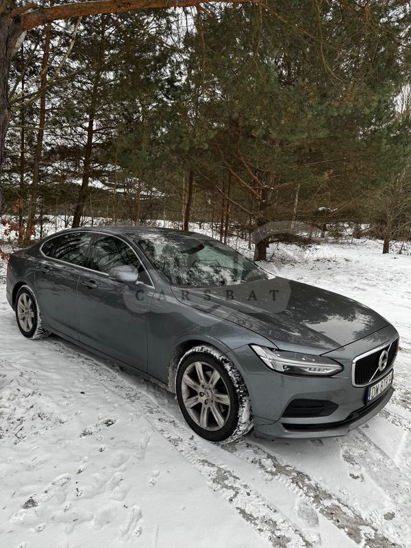 Volvo S90 D4 Momentum 2018