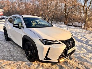 Lexus UX 2022