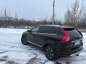 Volvo XC60 I T5 AWD Geartronic Momentum 2017
