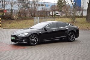 Tesla Model S 2016