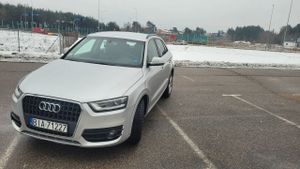 Audi Q3 I 2014